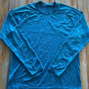 Lululemon Men’s Long Sleeve Size Large Blue